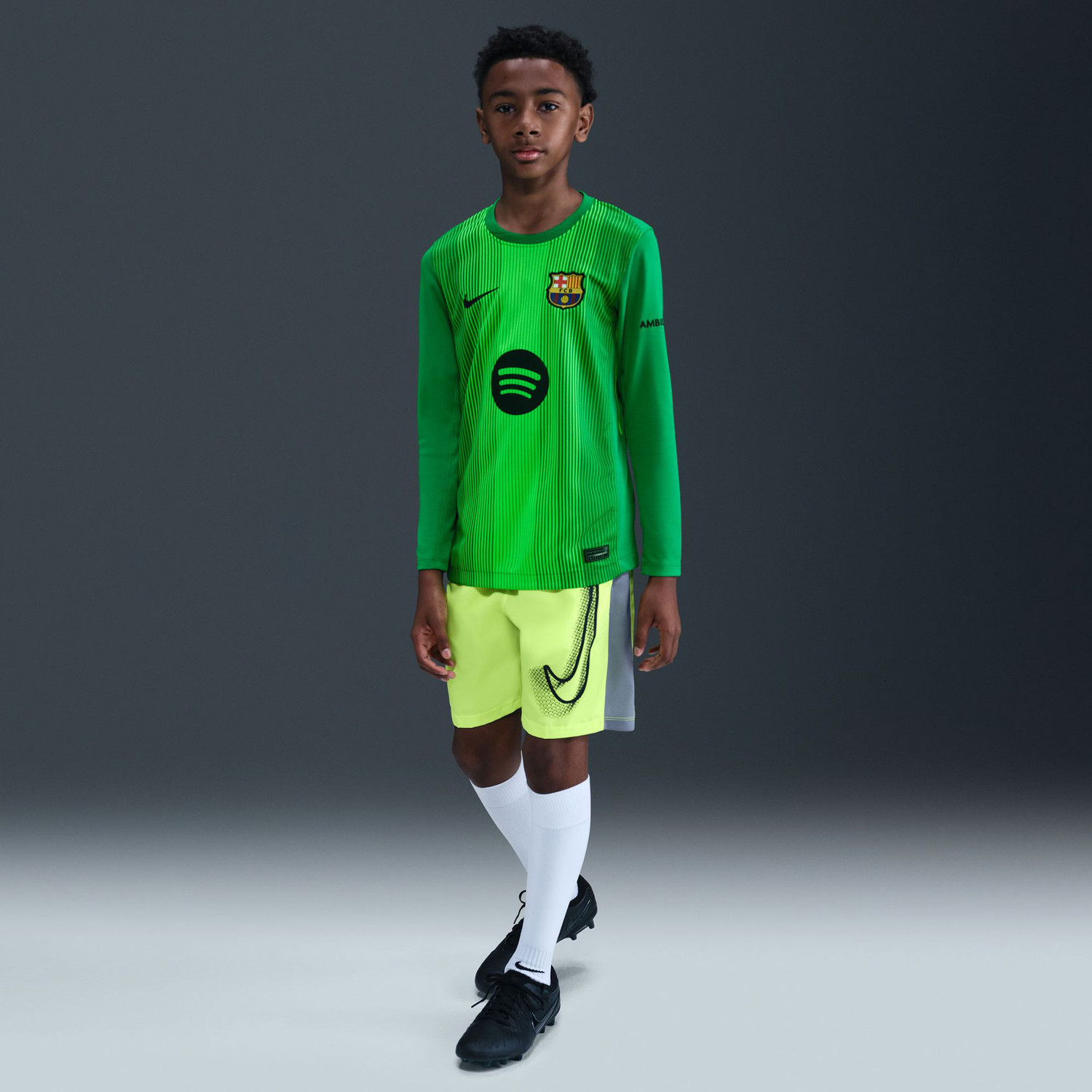 Nike FC Barcelona Home Goalkeeper Shirt Kids - PassaSports.com