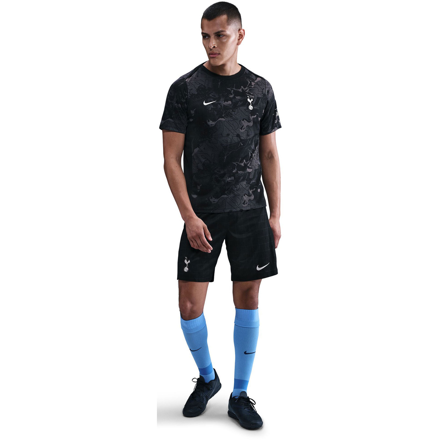 Nike Tottenham Hotspur Pre-Match Top 2025/2026 - PassaSports.com