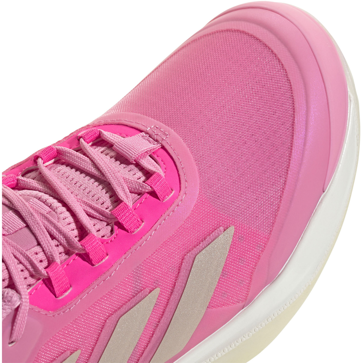 adidas Avacourt 2 Women - PassaSports.com
