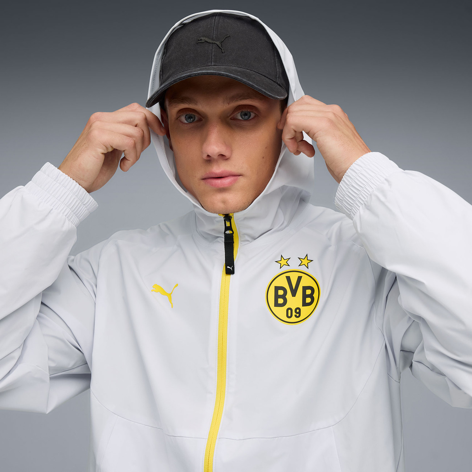Puma Borussia Dortmund Tech Woven Jacket 2025/2026 - PassaSports.com