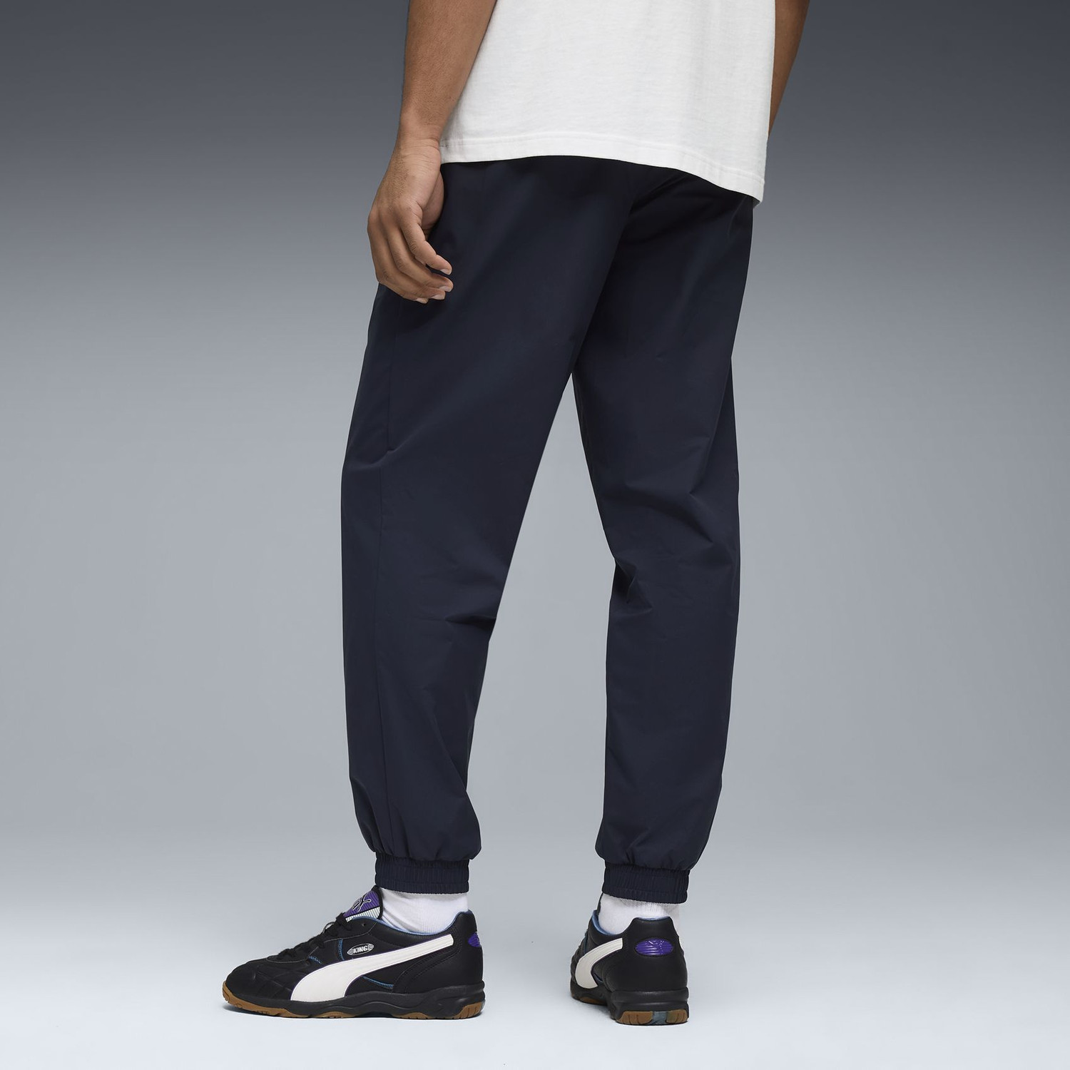 Puma Manchester City Tech Woven Pant 2025/2026 - PassaSports.com