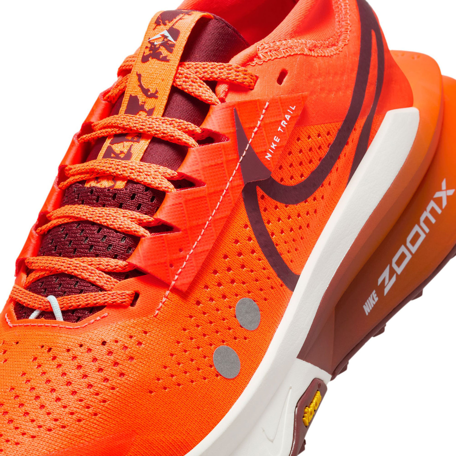 Nike Zegama Trail 2 Women - PassaSports.com