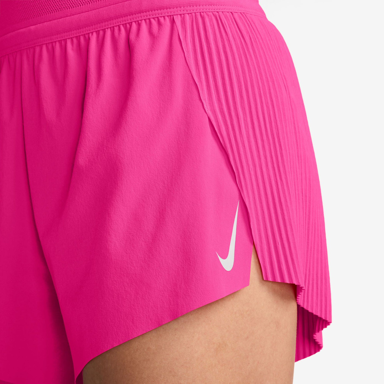 women's nike aeroswift shorts