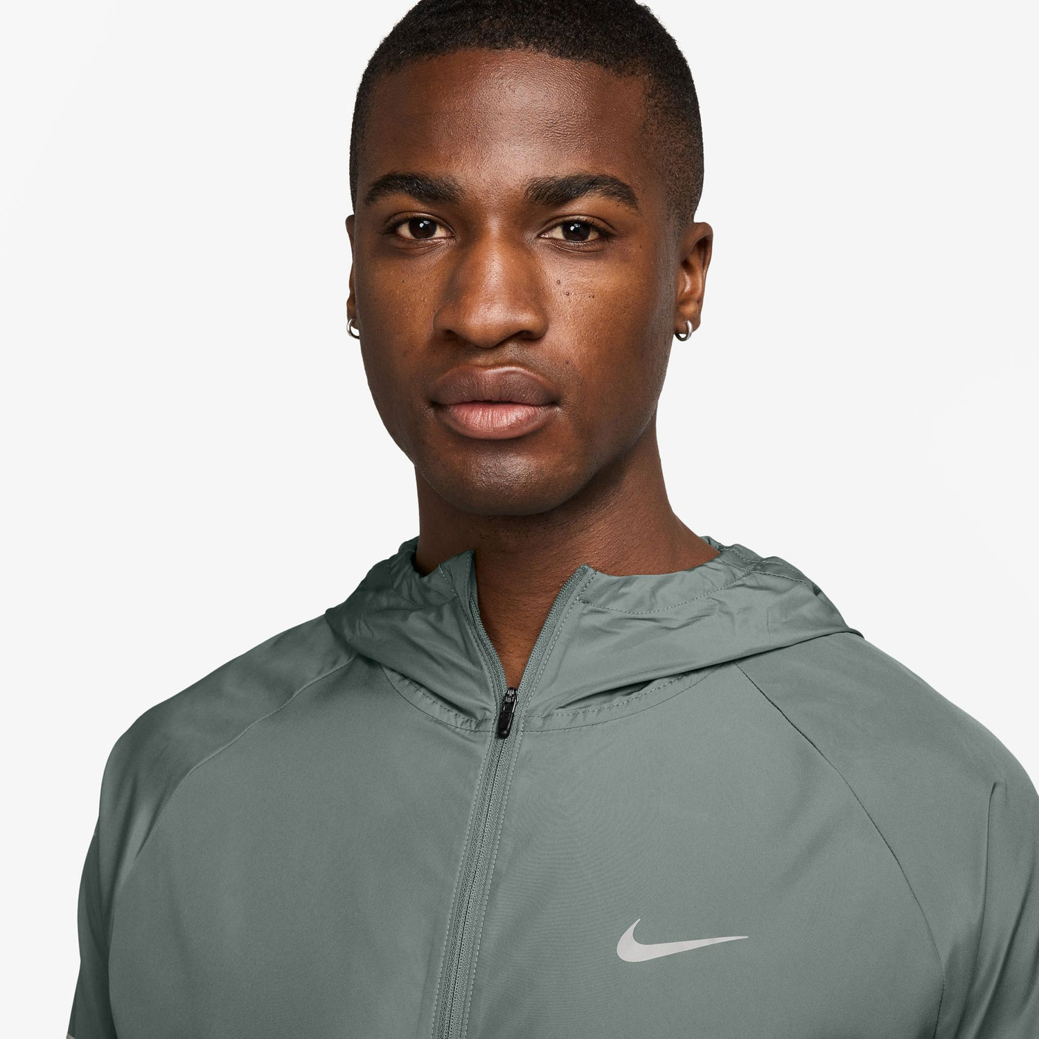 Nike RPL Miler Jacket Men - PassaSports.com