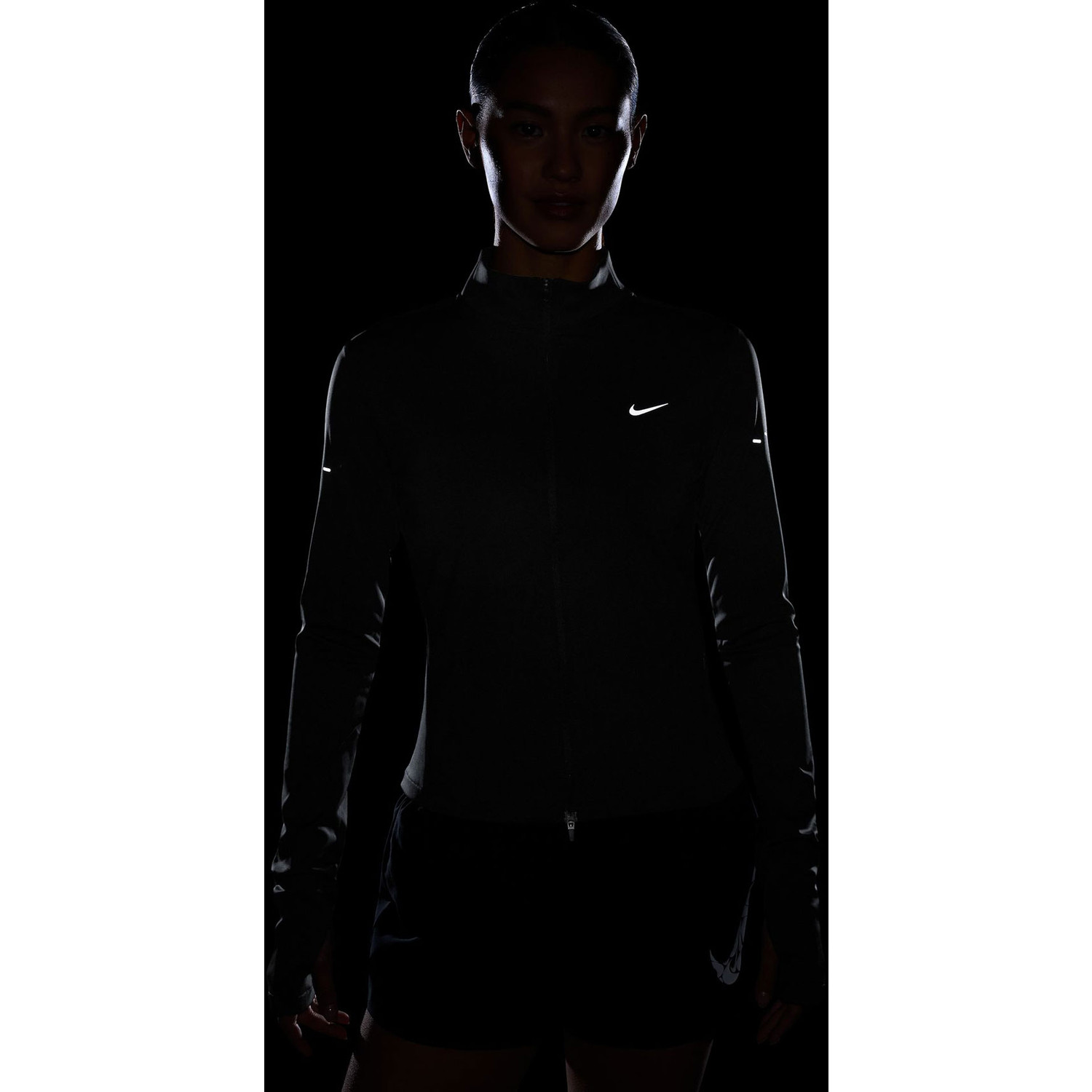 nike women's jacket with thumb holes