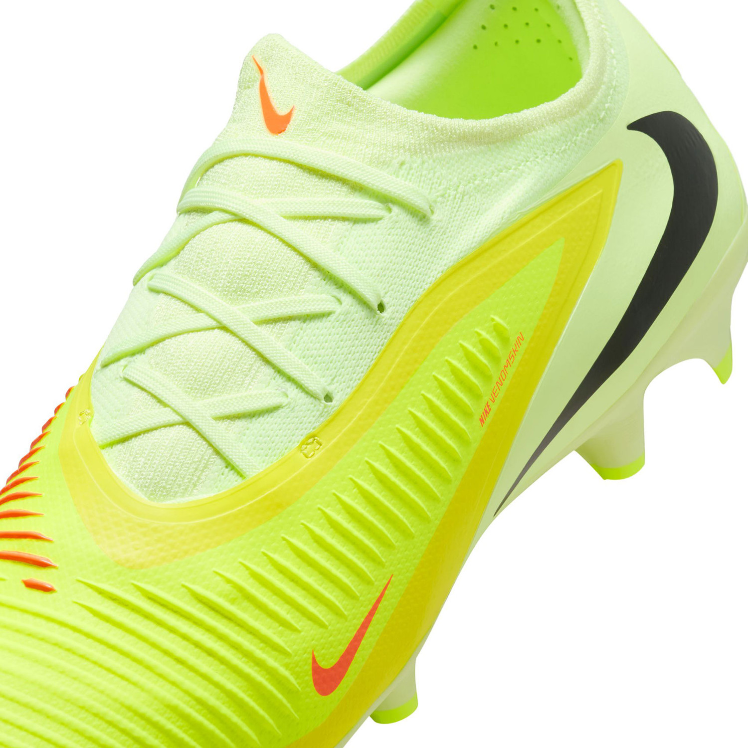 Nike Phantom 6 Low Pro FG - PassaSports.com