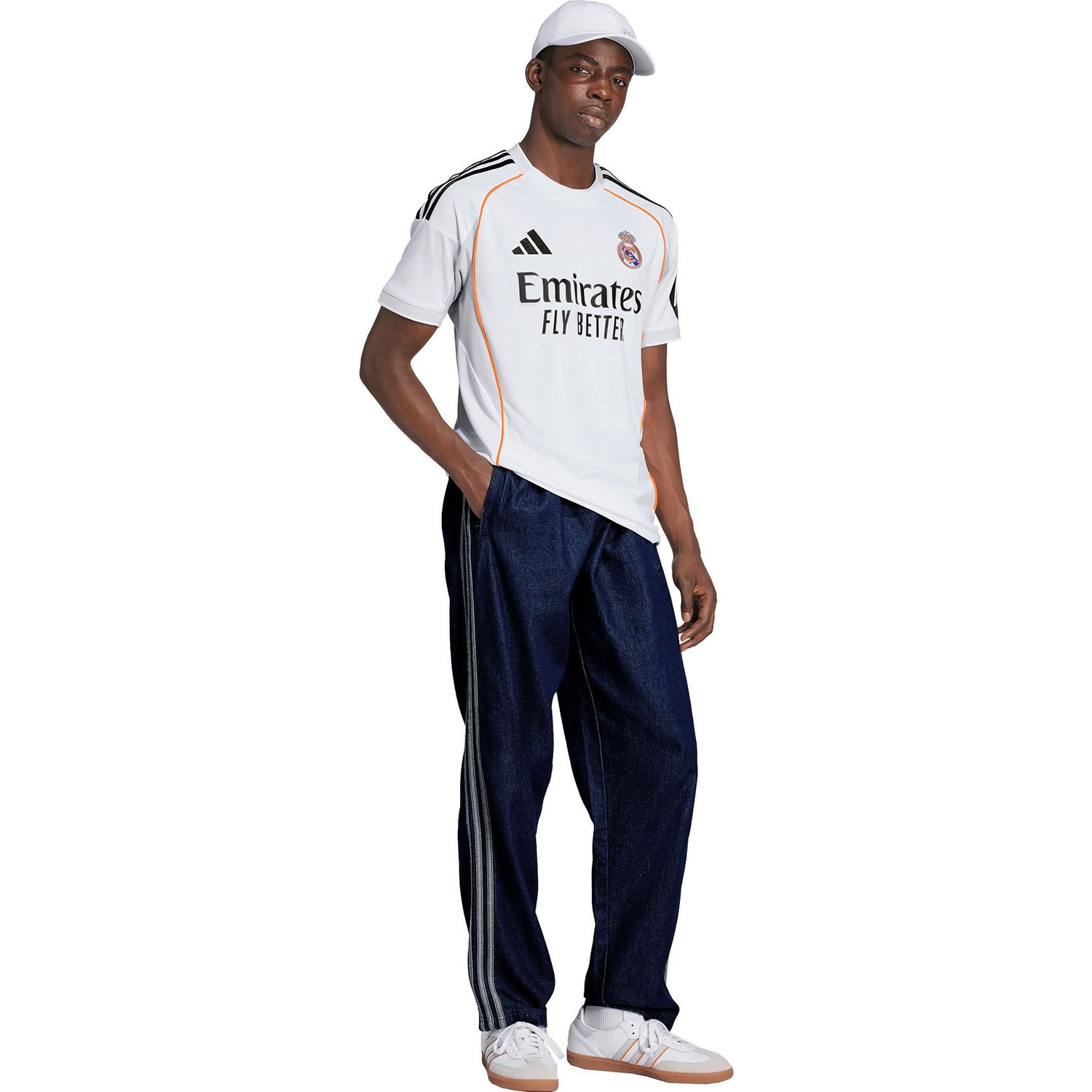 adidas Real Madrid Home Kit Bellingham 5 - PassaSports.com