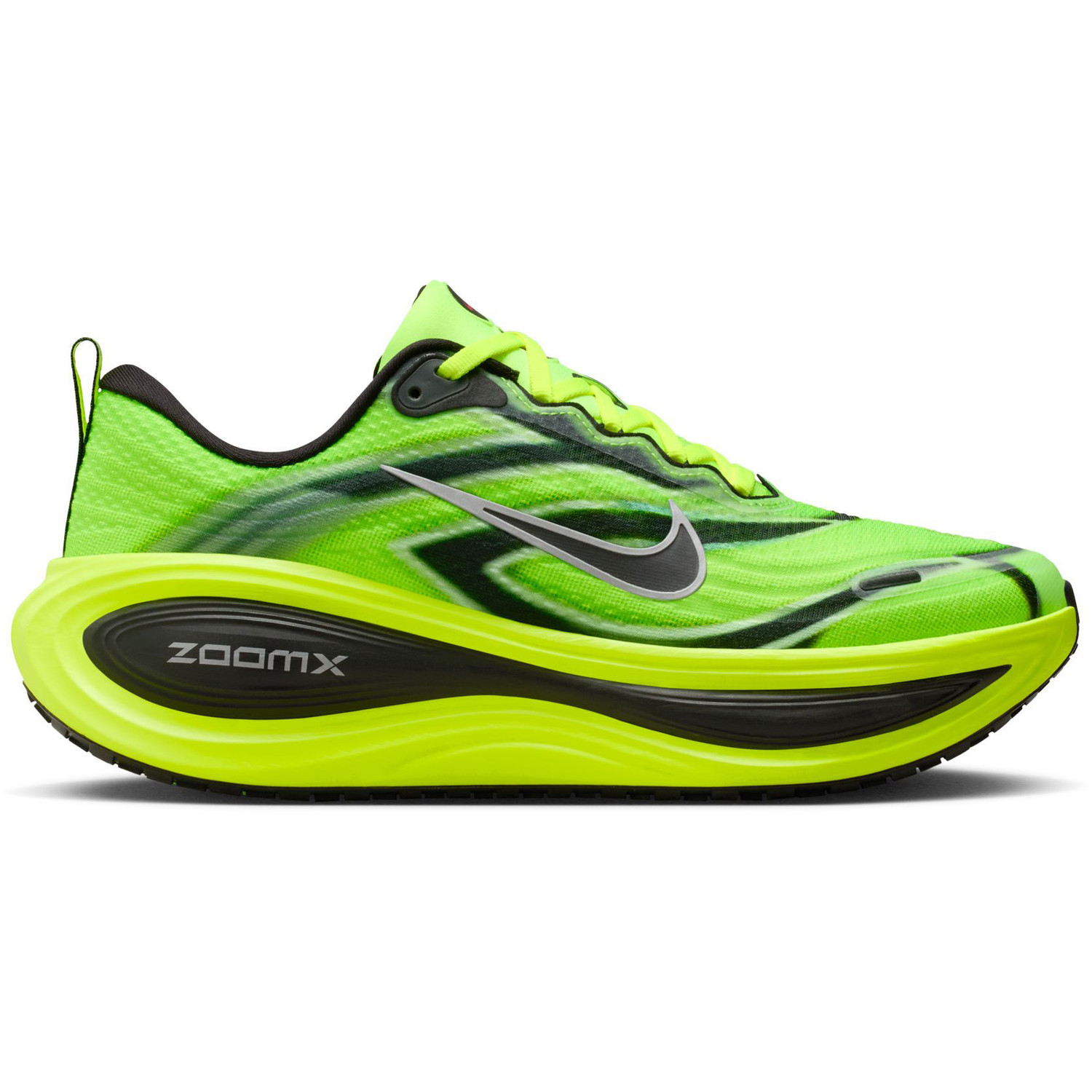 ほぼ新品！VOMERO ランニングシューズ グリーン/イエロー Nike Vomero 18 SE Men's Road Running Shoes. Nike ID