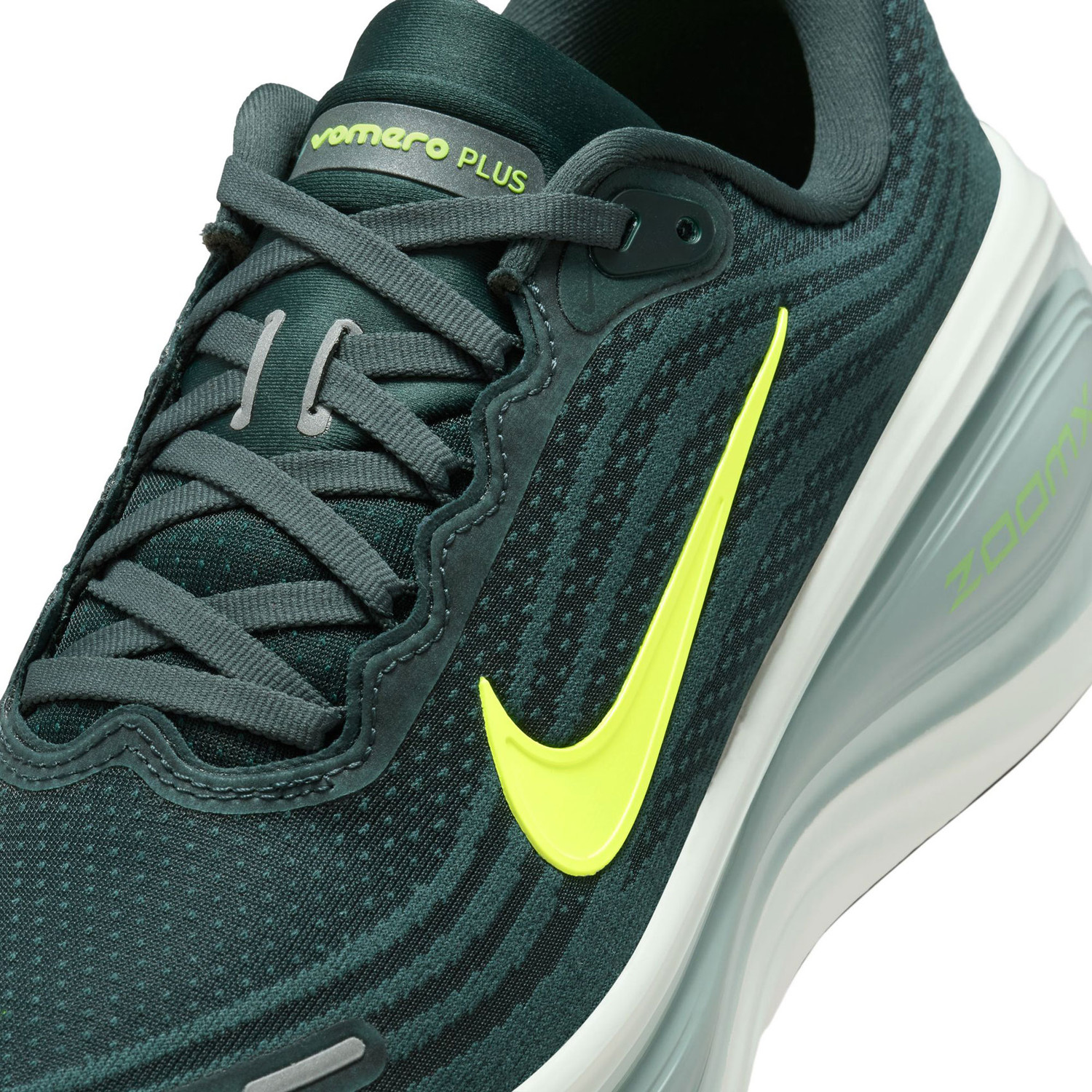 Nike Vomero Plus Men - PassaSports.com