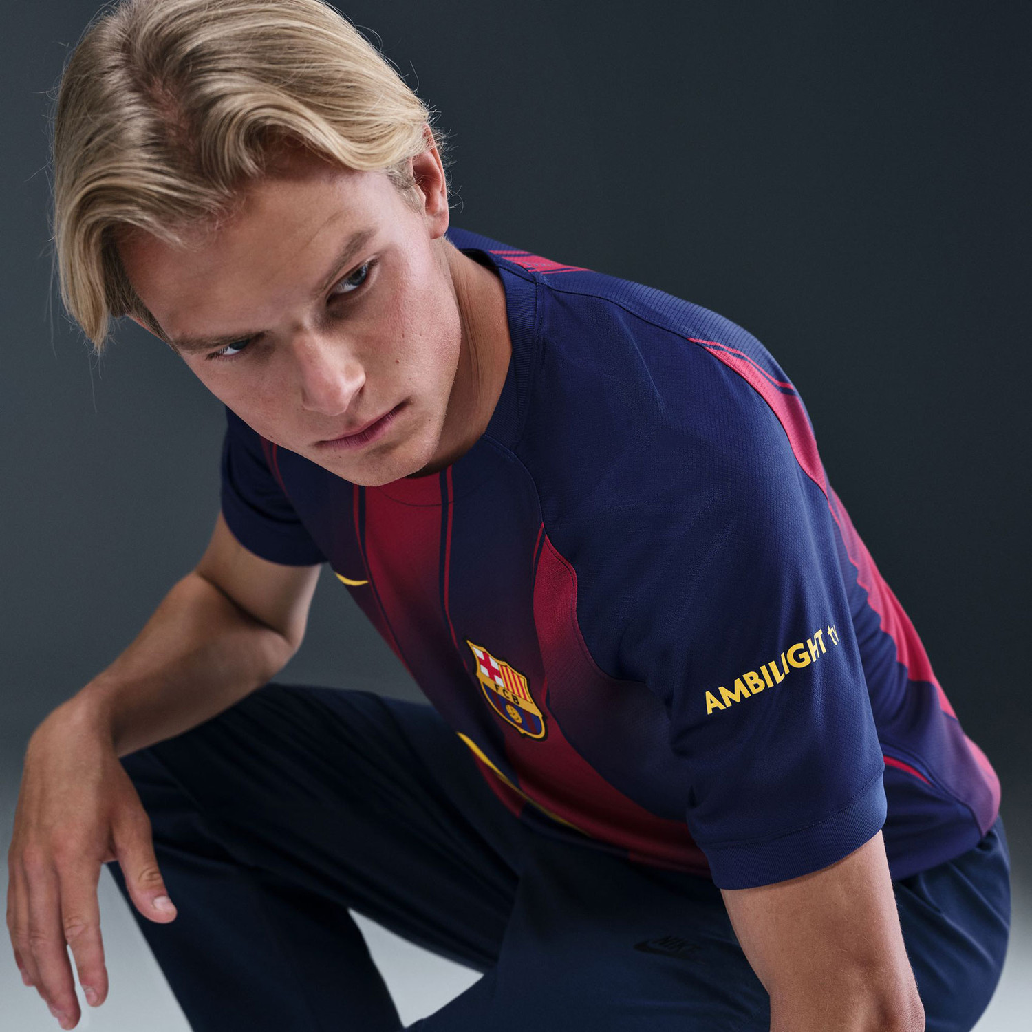 Nike FC Barcelona Home Shirt F. De Jong 21 - PassaSports.com