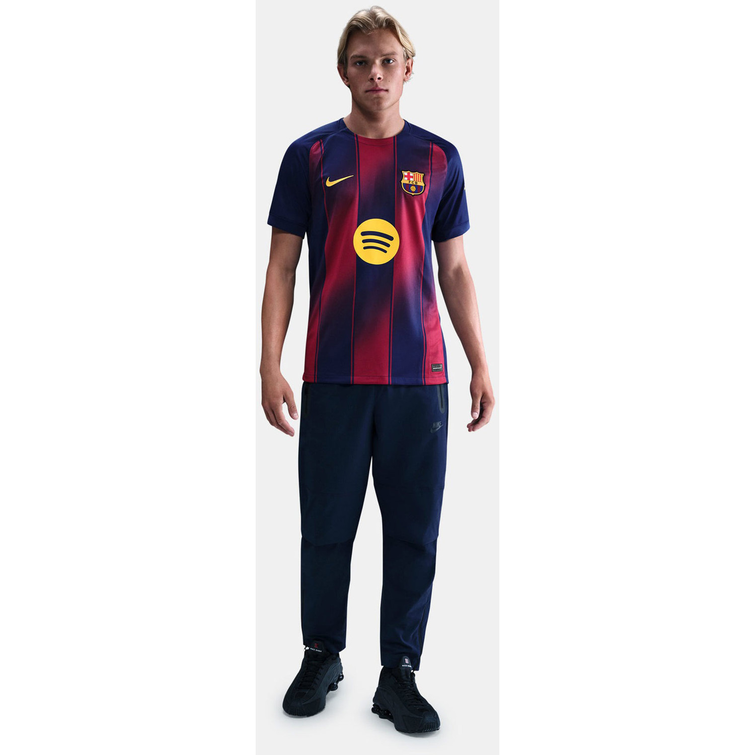 Nike FC Barcelona Match Home Kit Gavi 6 - PassaSports.com