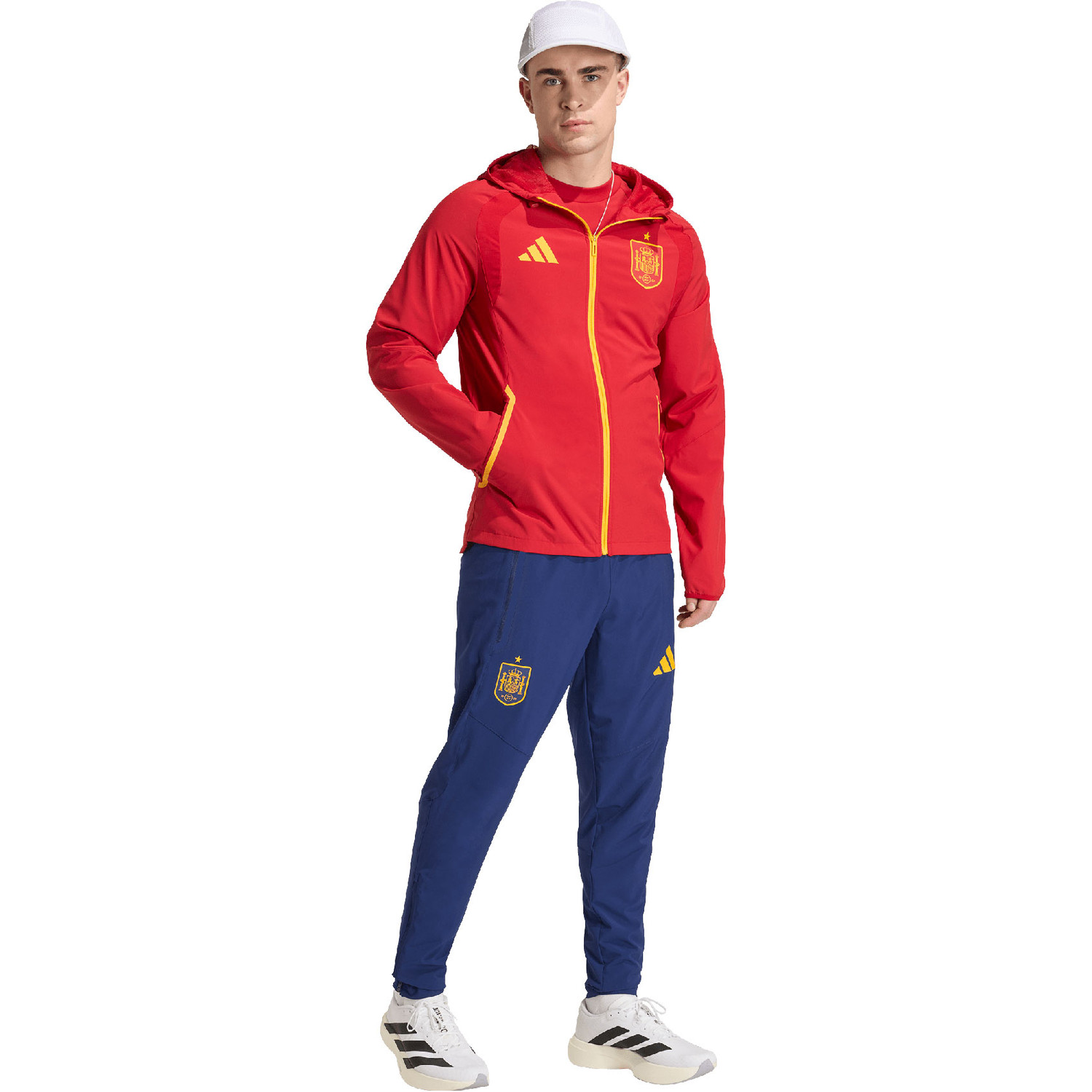 adidas Spain Tiro Travel Tracksuit WC 2026 - PassaSports.com