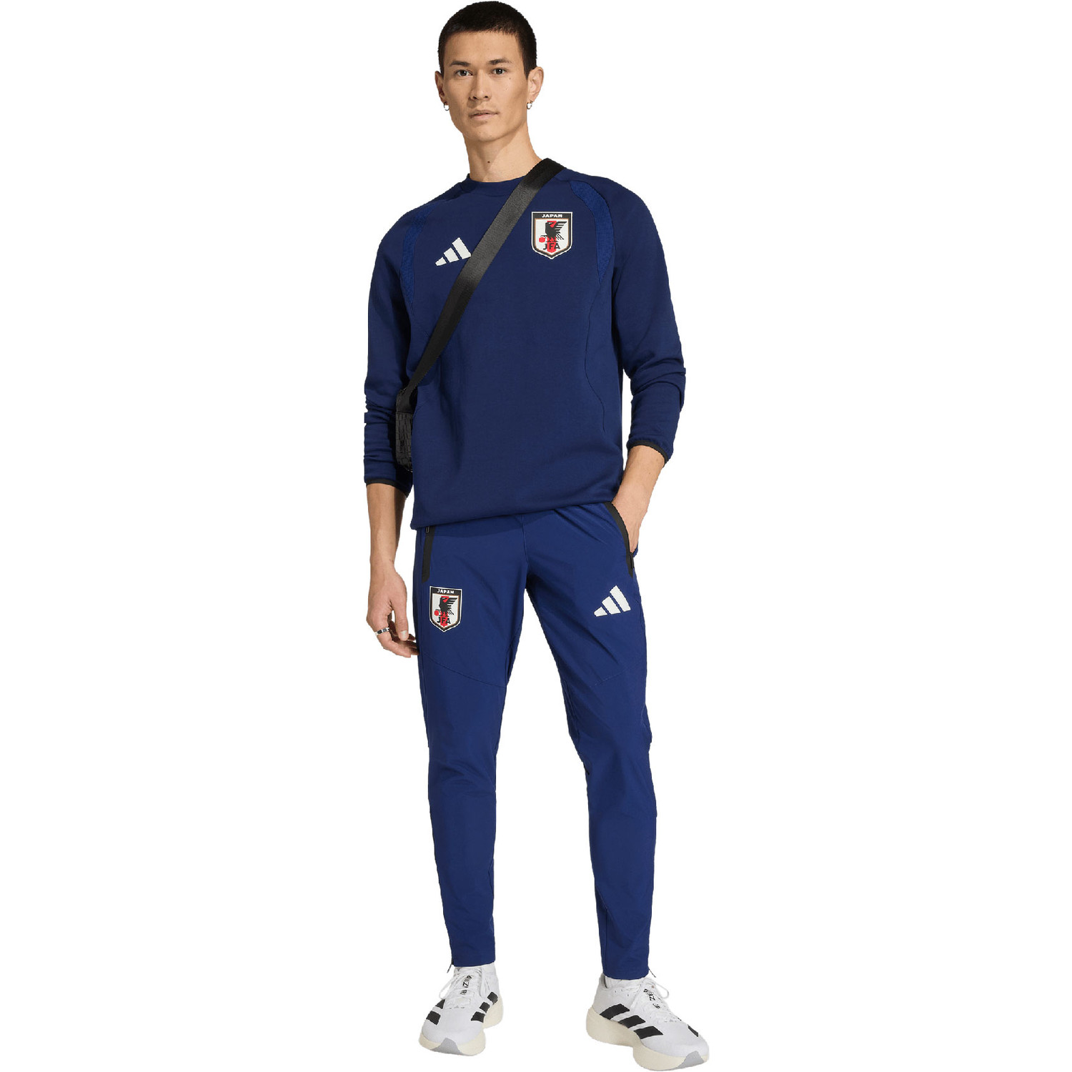 adidas Japan Tiro Travel Crew Top 2026/2028 - PassaSports.com