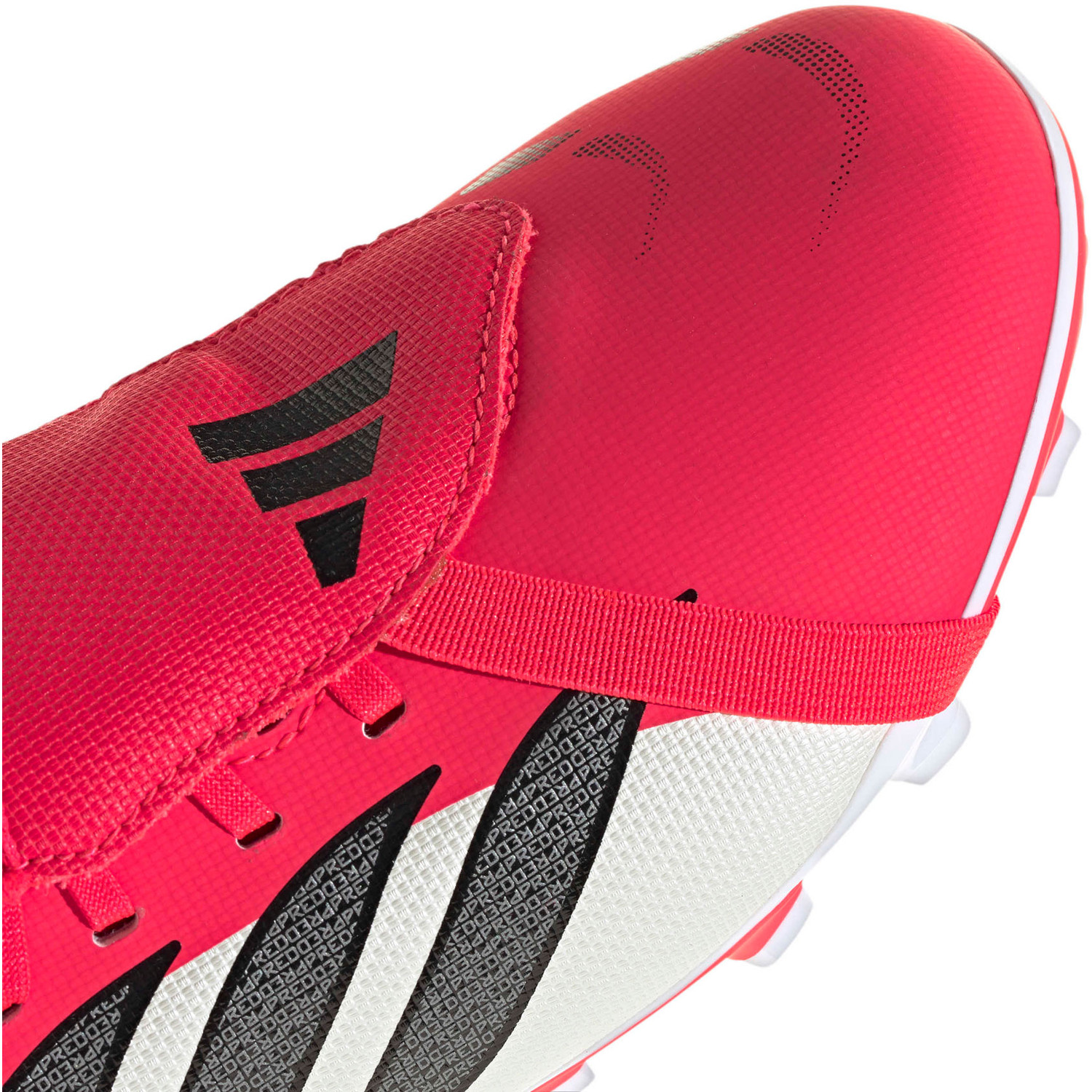 adidas Predator 26 Club FT FG Junior - PassaSports.com