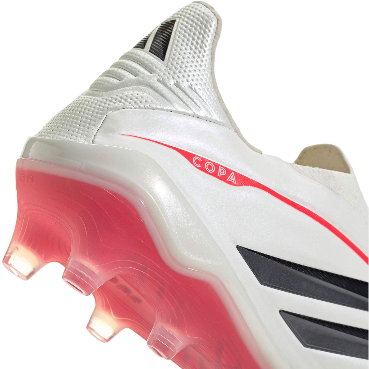 adidas Copa Pure IV Elite Laceless FG - PassaSports.com