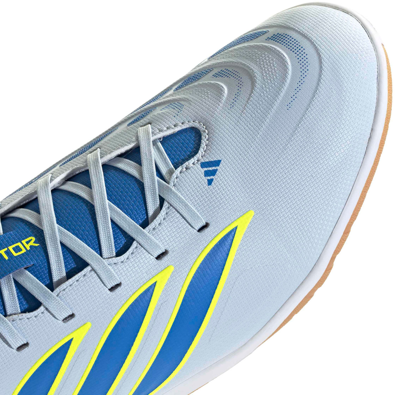 adidas Predator 26 Club Indoor | Bij VoetbalDirect.nl