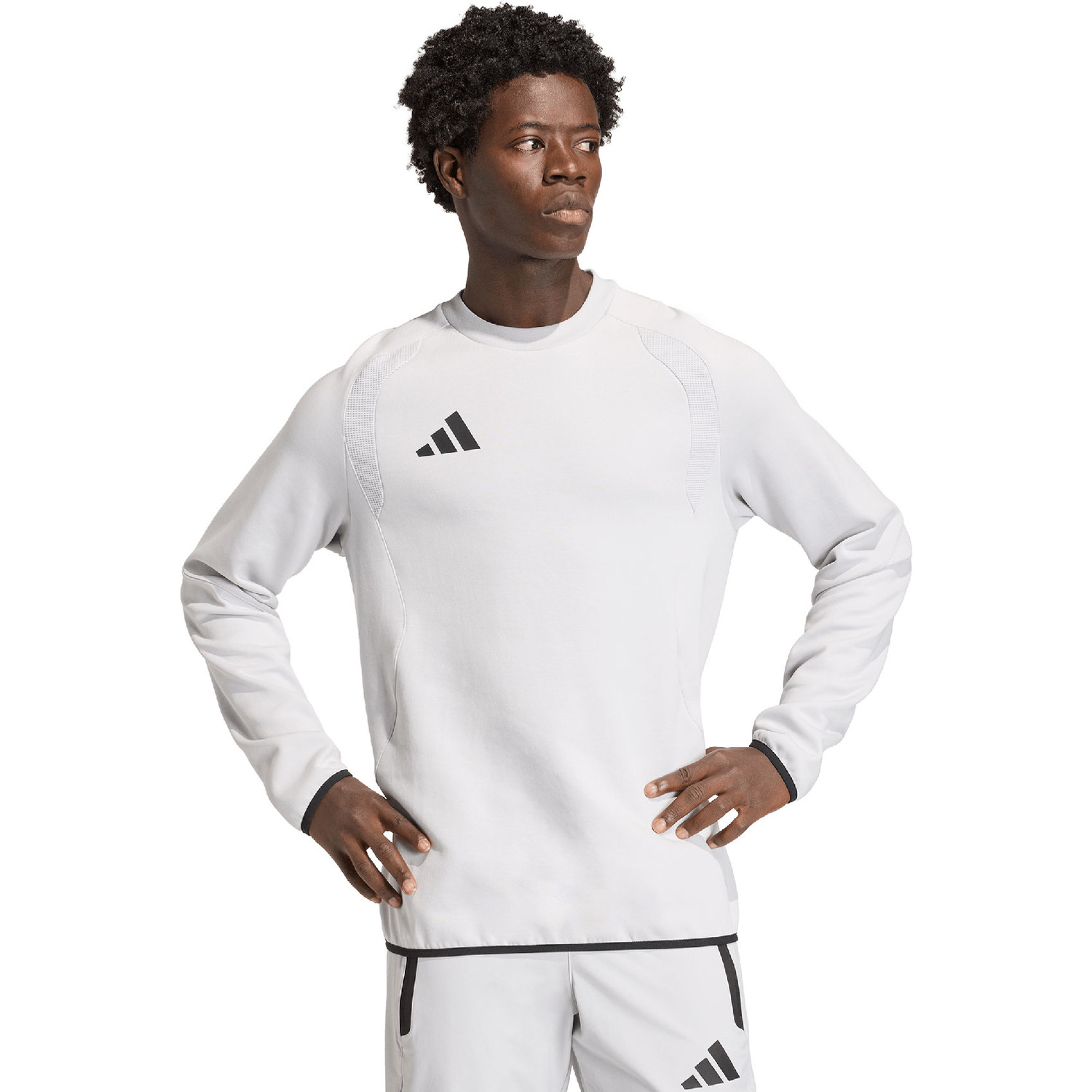 adidas Tiro Travel Crew Top - PassaSports.com