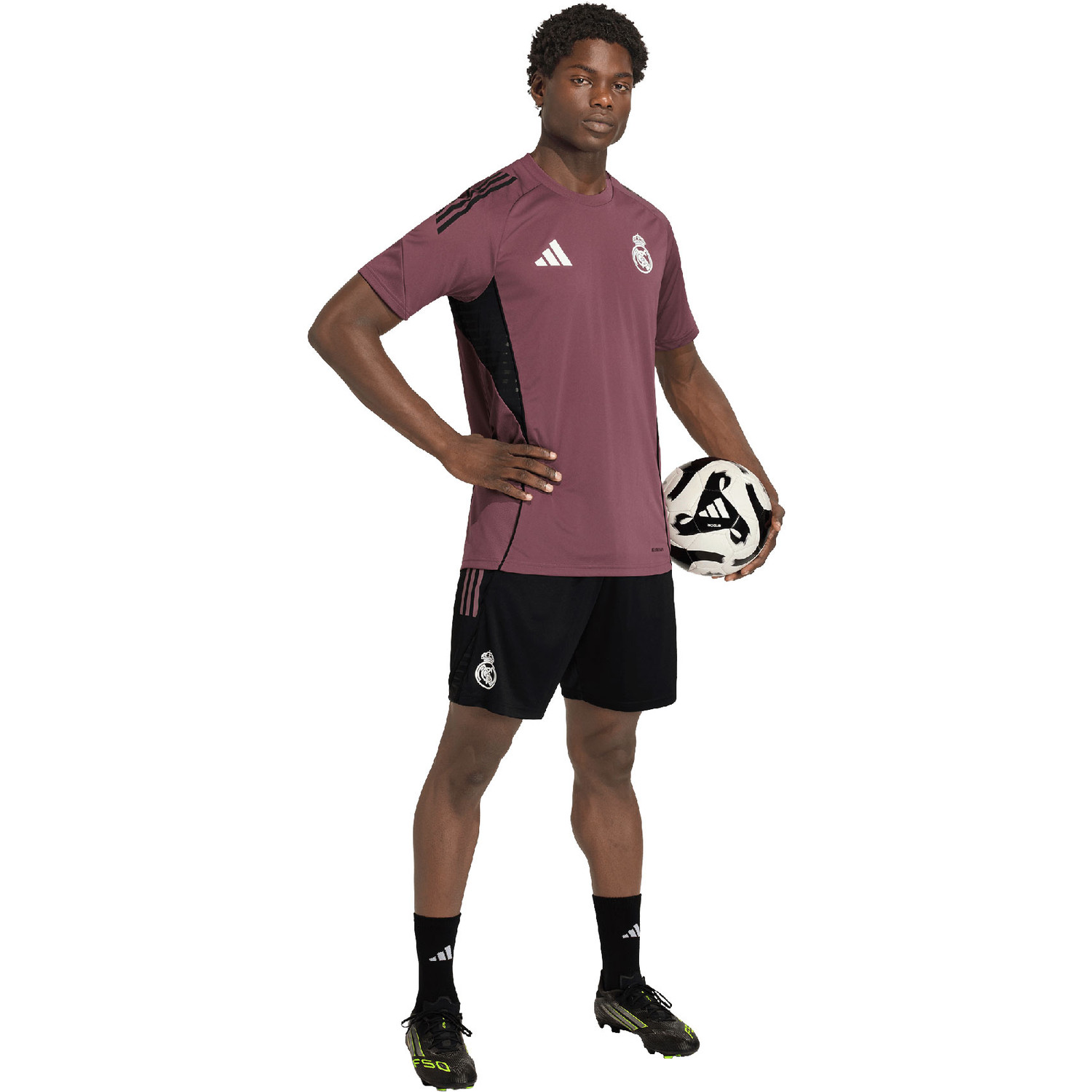 adidas Real Madrid Training Shirt 2025/2026 - PassaSports.com