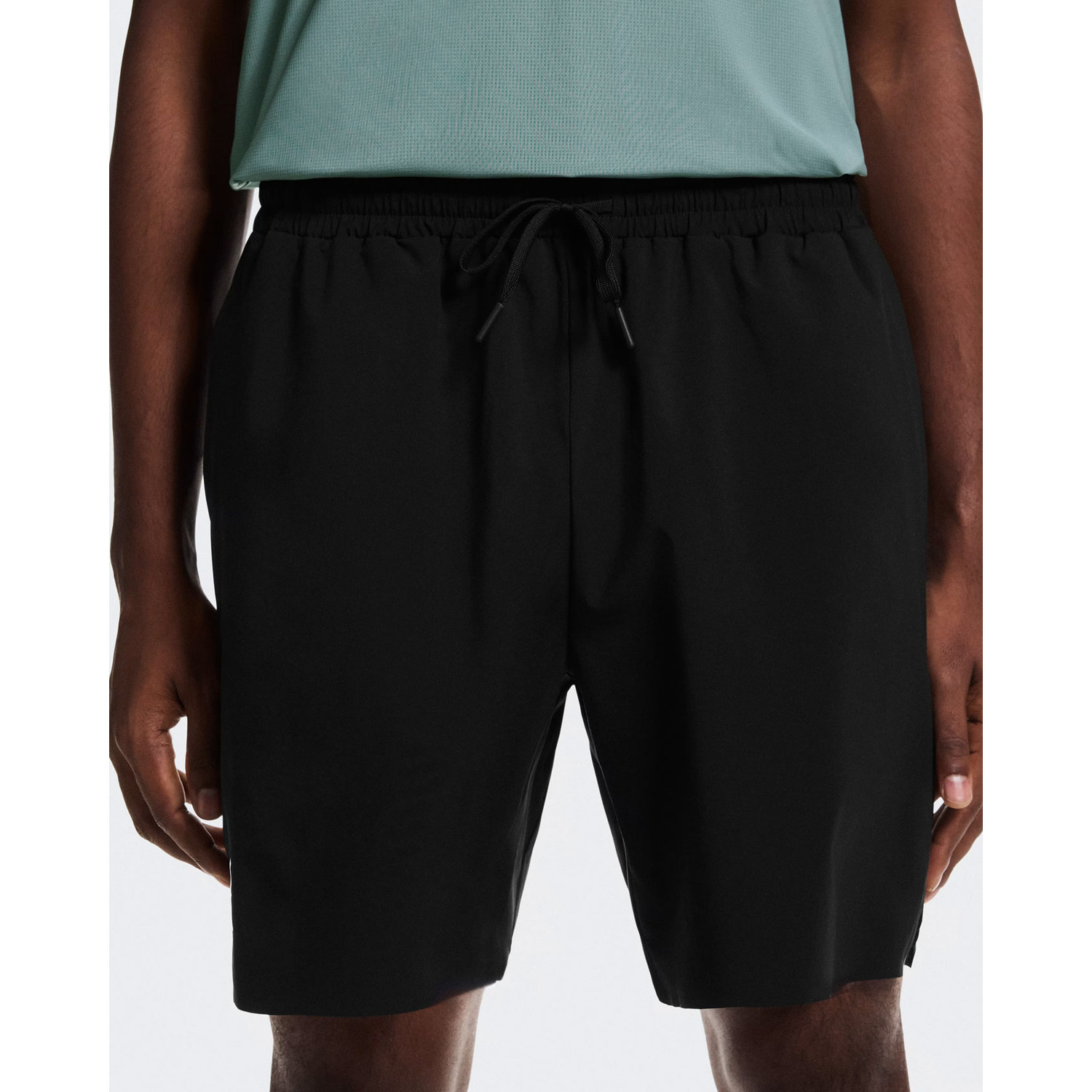 On Court 7 Inch Short - PassaSports.com
