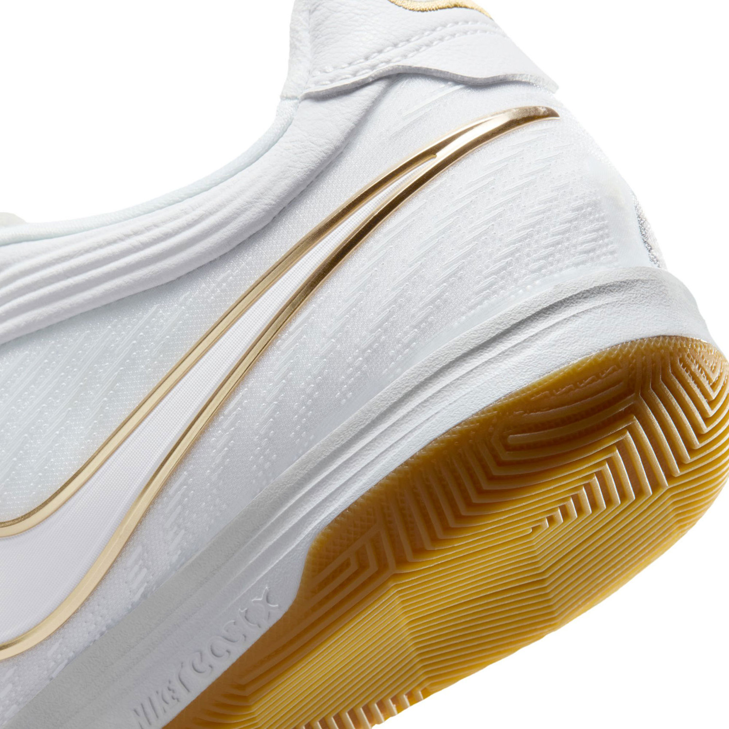 Nike Tiempo React Gato Indoor | Bij VoetbalDirect.nl