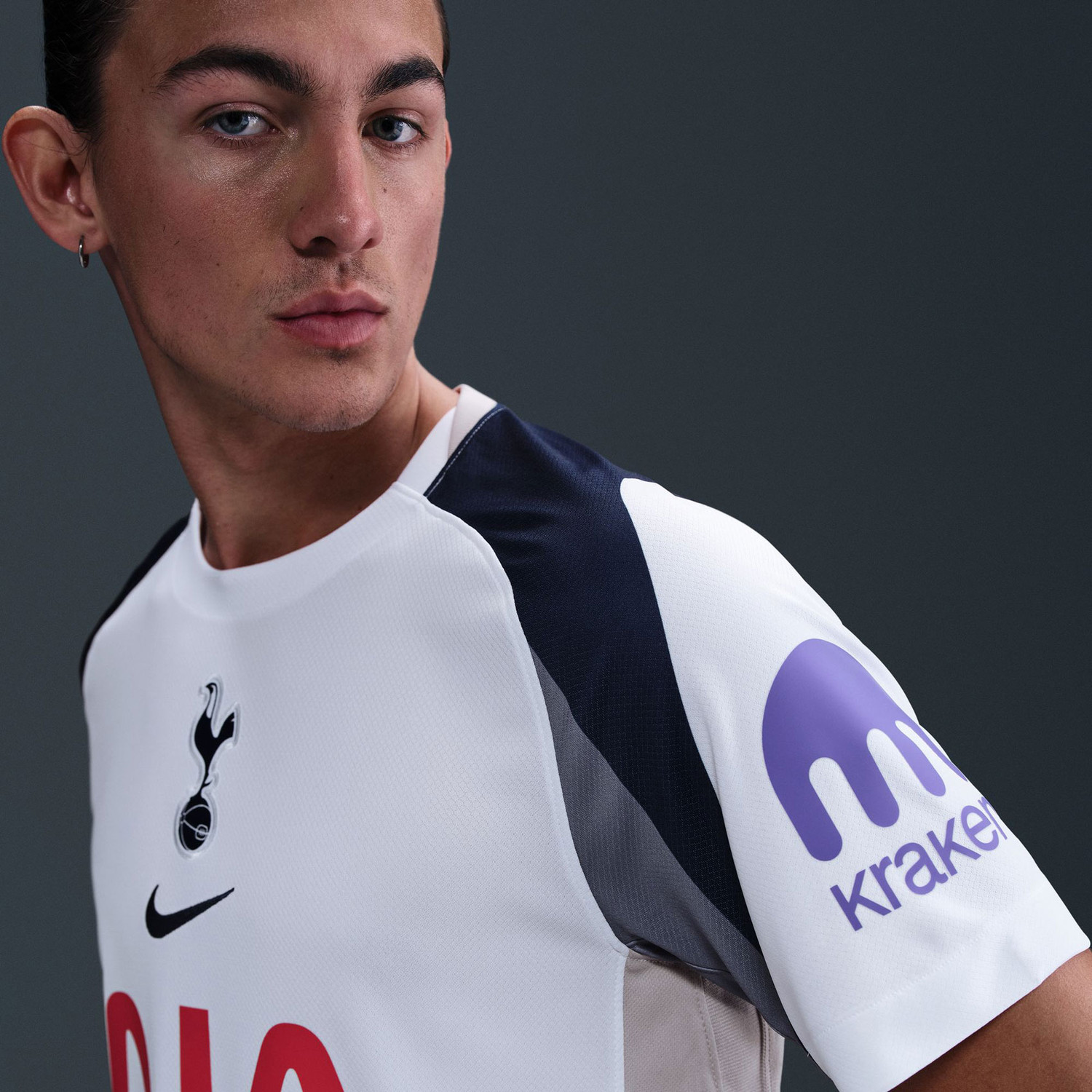 Nike Tottenham Hotspur Heim-Shirt Van de Ven 37 - PassaSports.de