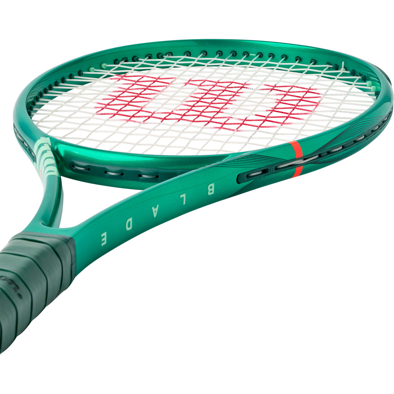 Wilson Blade 100 Pro V10.0 - PassaSports.com