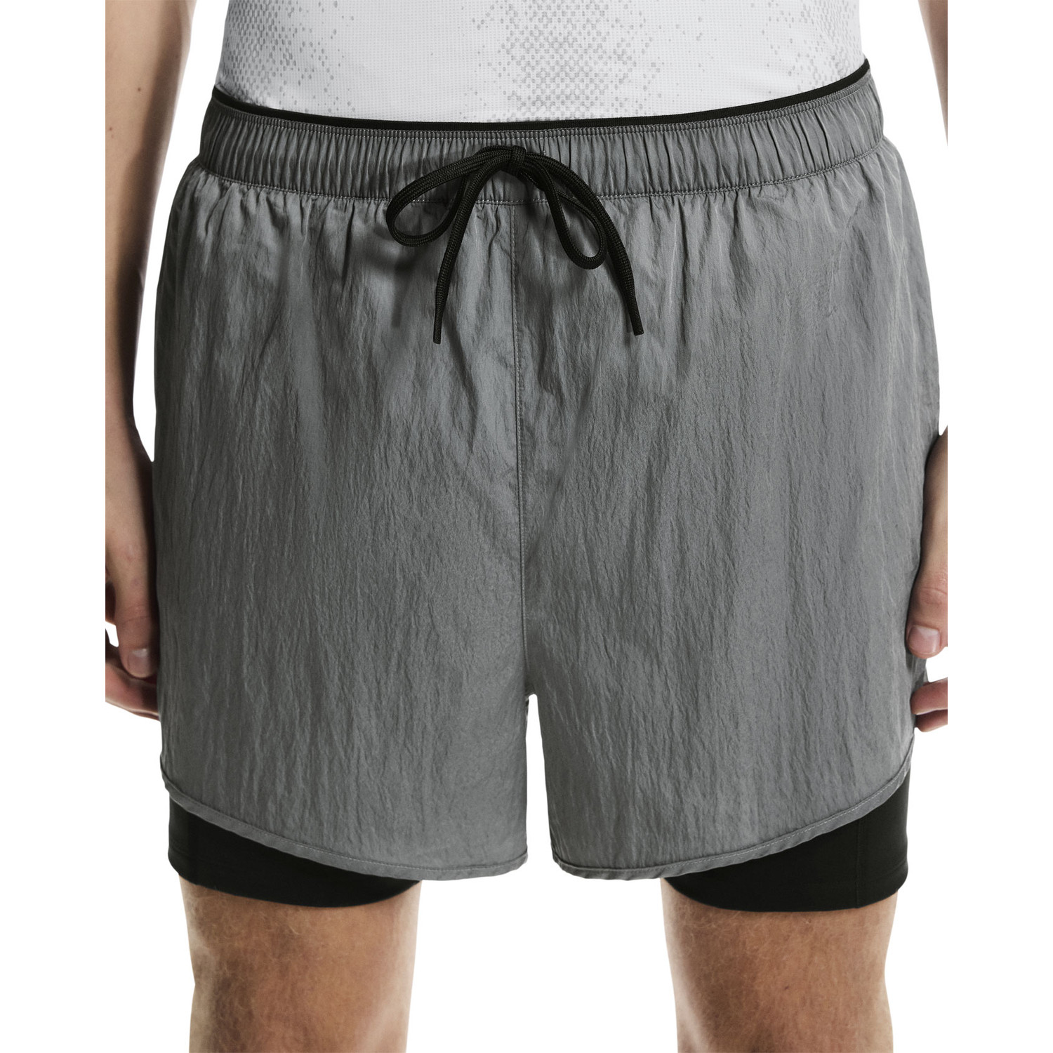 On Performance Volt Short Men - PassaSports.com
