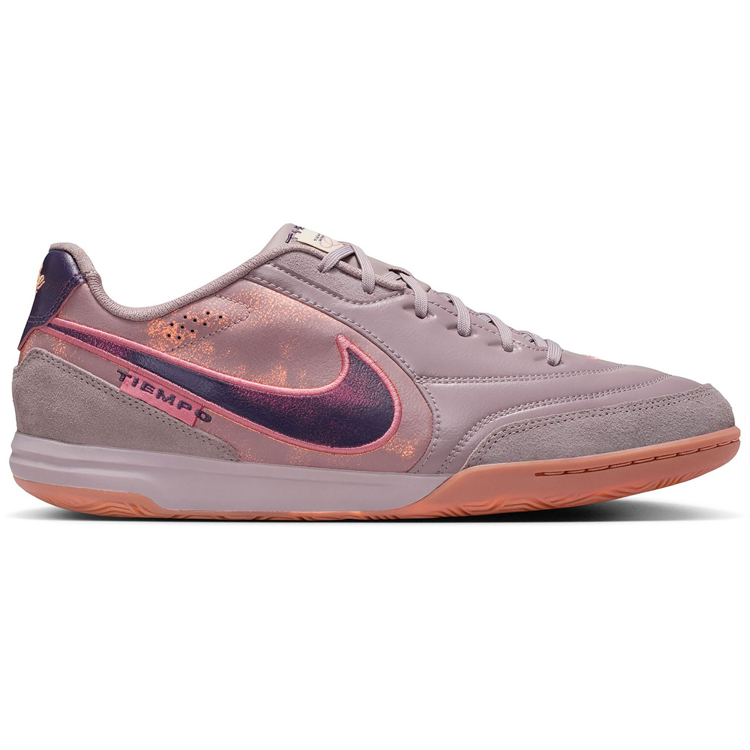 Nike Tiempo Street Gato - PassaSports.com