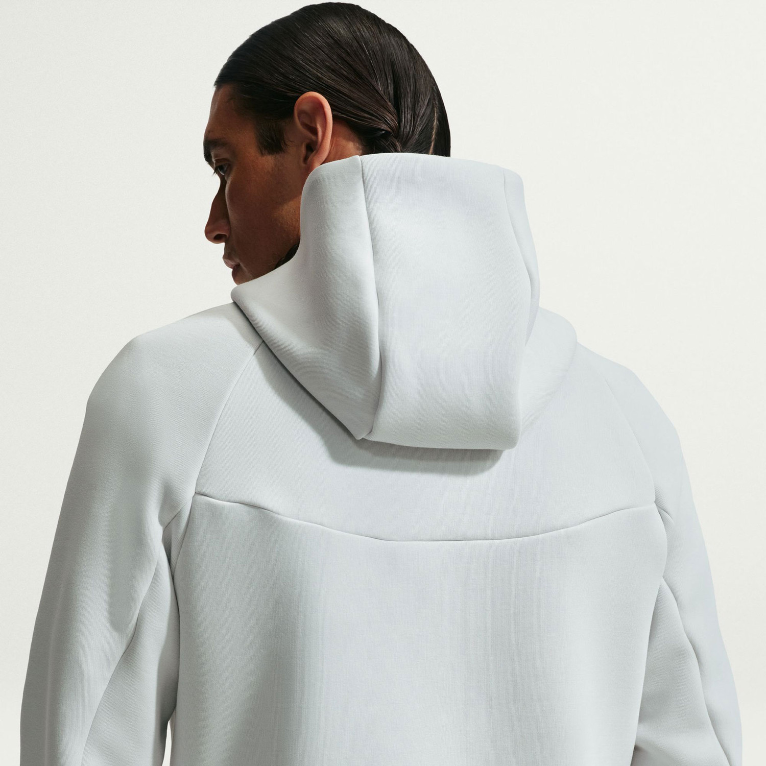 Nike Netherlands Tech Fleece Full-Zip Hoodie WK 26 - PassaSports.com
