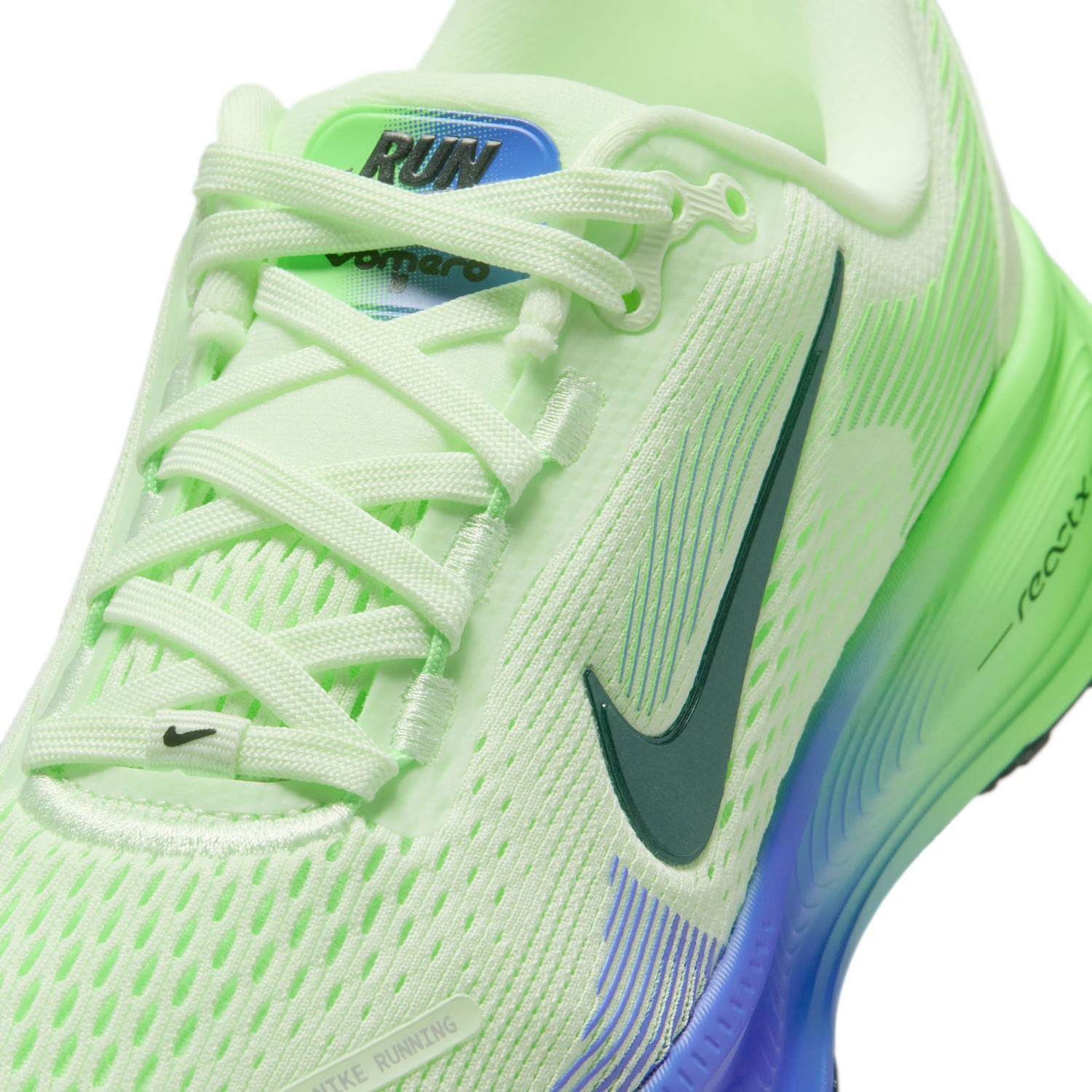 Nike Vomero 18 Kids - PassaSports.com