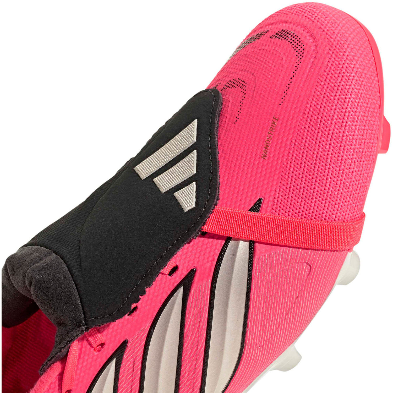 adidas Predator 26 League FT FG - PassaSports.com