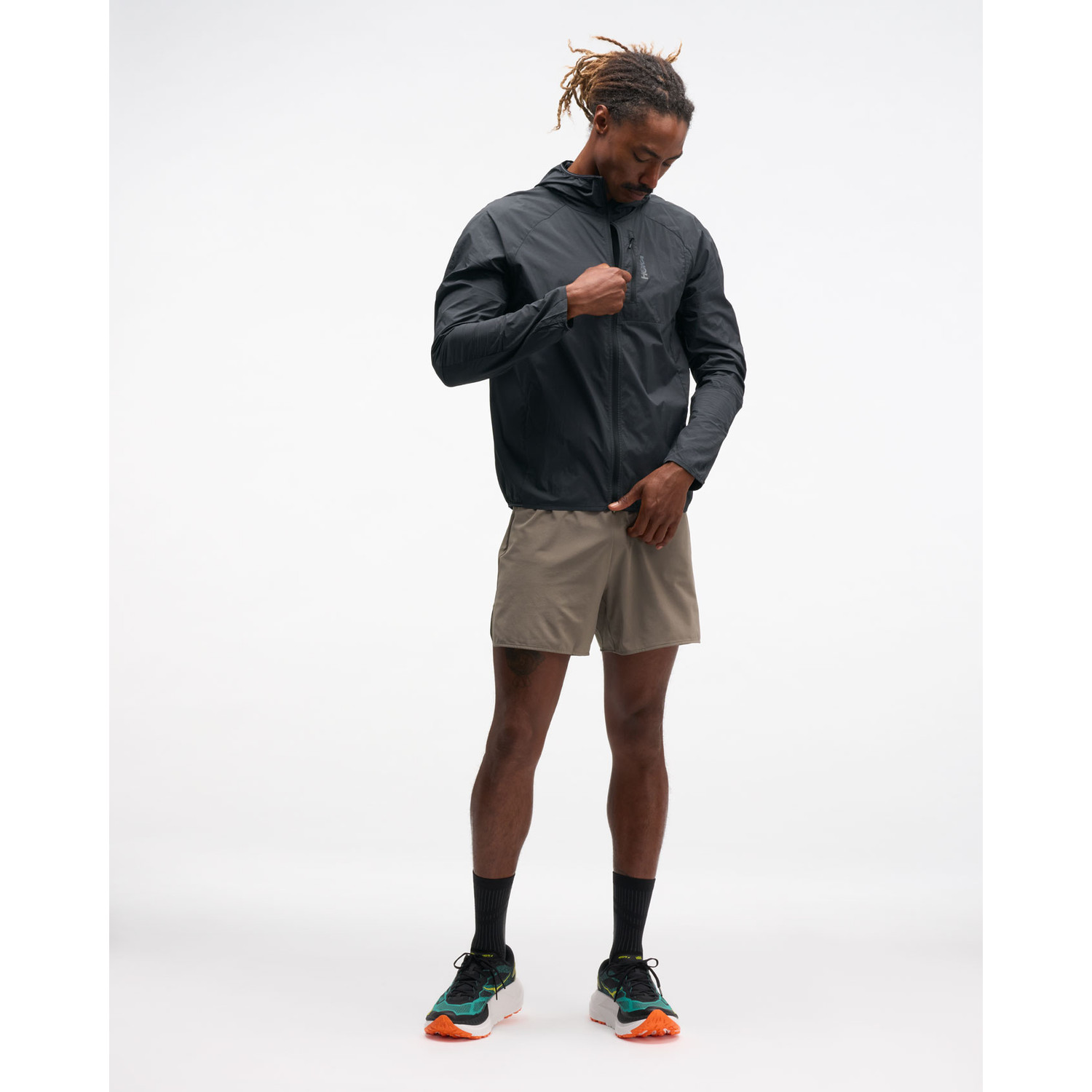 HOKA Skyflow Jacket Men - PassaSports.com