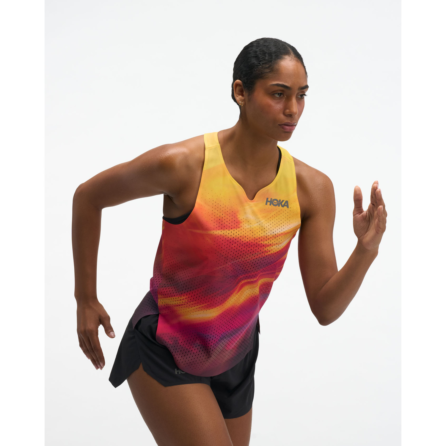 HOKA Race Day Singlet Women - PassaSports.com