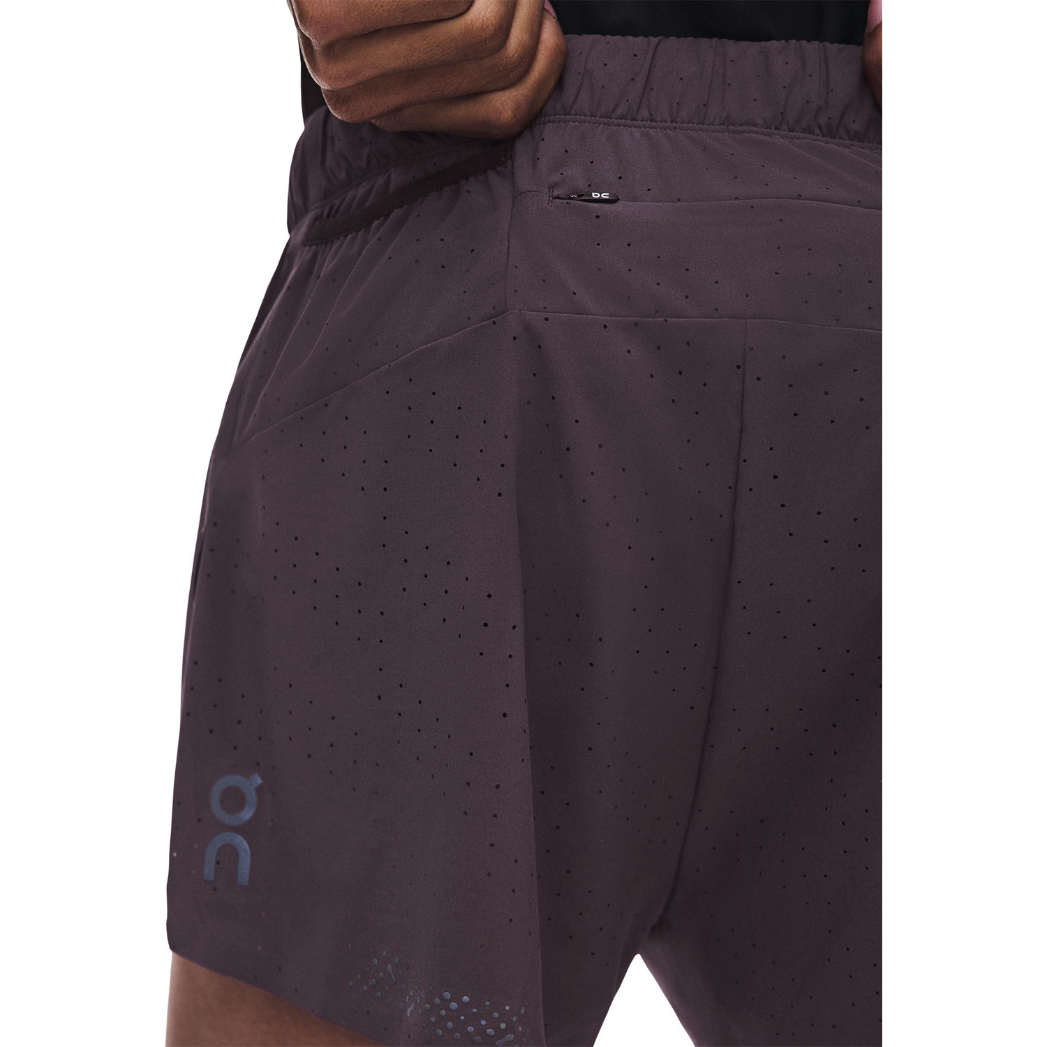 On Zero Shorts Men - PassaSports.com