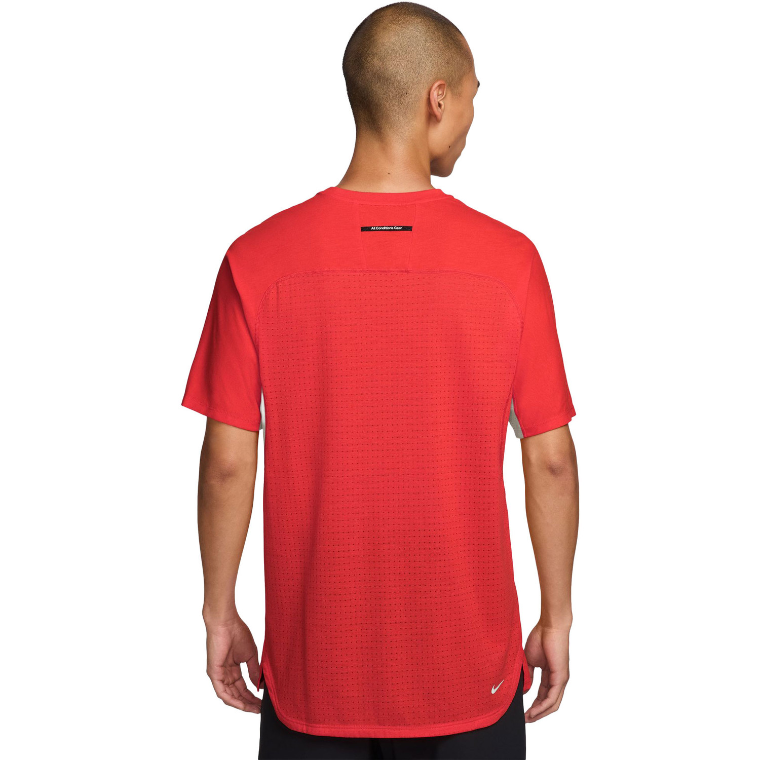 nike dri-fit acg solar chase t-shirt men - PassaSports.com