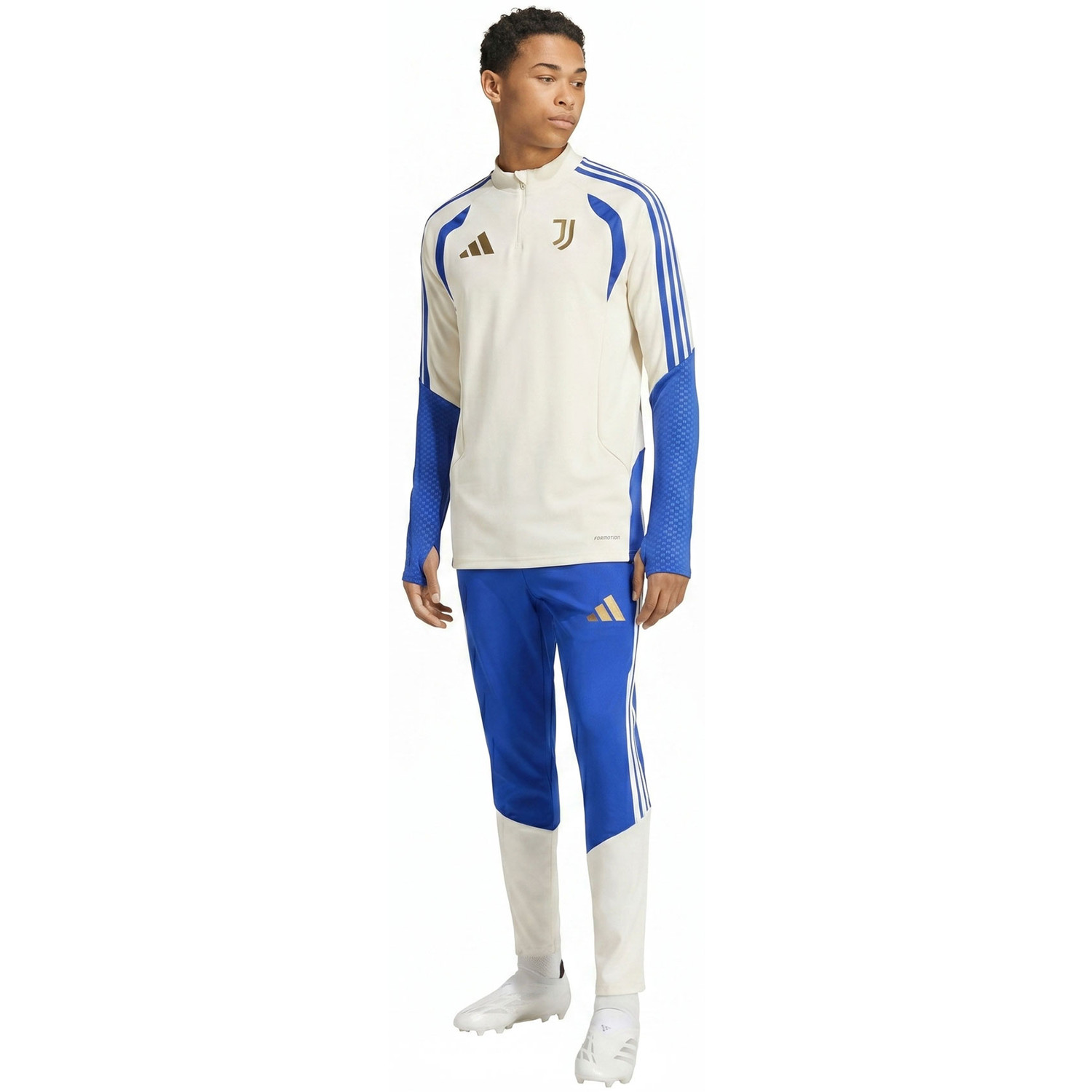 adidas Juventus Training Suit 2026/2027 - PassaSports.com