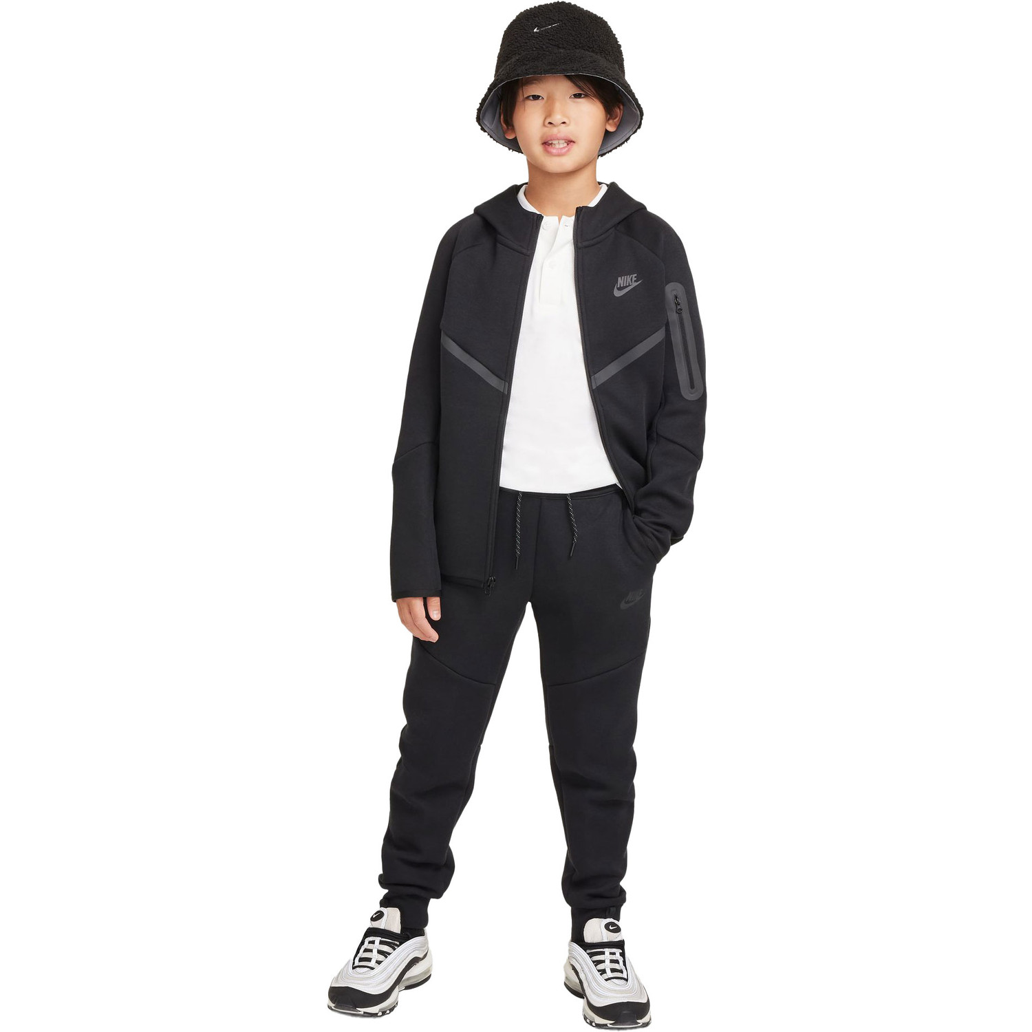 nike tech fleece tracksuit black