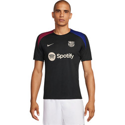 Nike voetbalshirts shop je online bij VoetbalDirect Bij VoetbalDirect