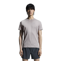 On hardloopkleding altijd de nieuwste collectie Runningdirect