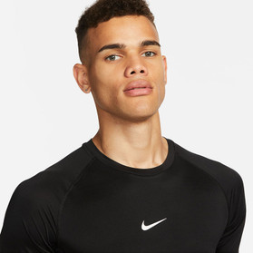 Nike Pro Shortsleeve Top