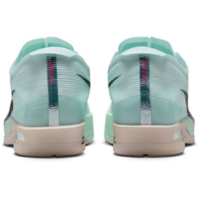 nike zoom streak women's