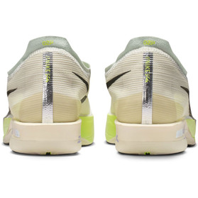 nike zoom streak women's