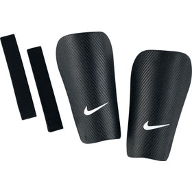 Voetbal Scheenbeschermers van Nike adidas Puma en meer online Bij VoetbalDirect.be