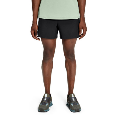 On Essential Shorts Heren
