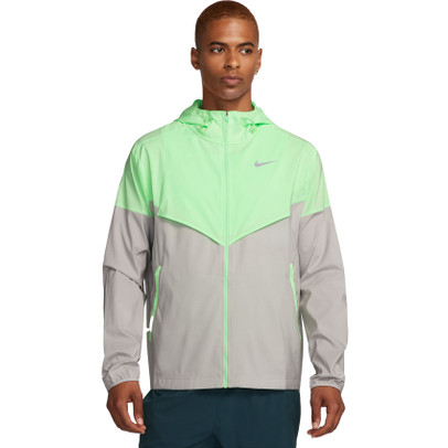 Nike Impossibly Light Windrunner Jacke Herren