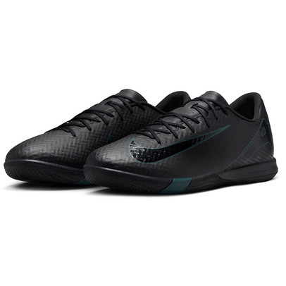Nike zoom indoor top
