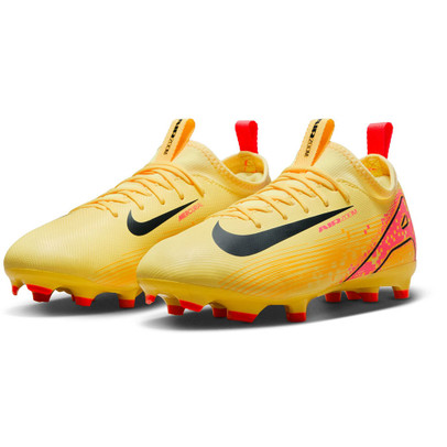 Voetbalschoenen maat 36 kopen Shop bij VoetbalDirect Bij VoetbalDirect