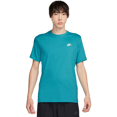 Nike Sportswear Club Tee