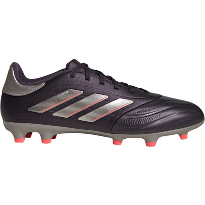 Brede voetbalschoenen kopen Shop bij VoetbalDirect Bij VoetbalDirect.be