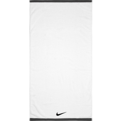 Nike Fundamental Towel Large